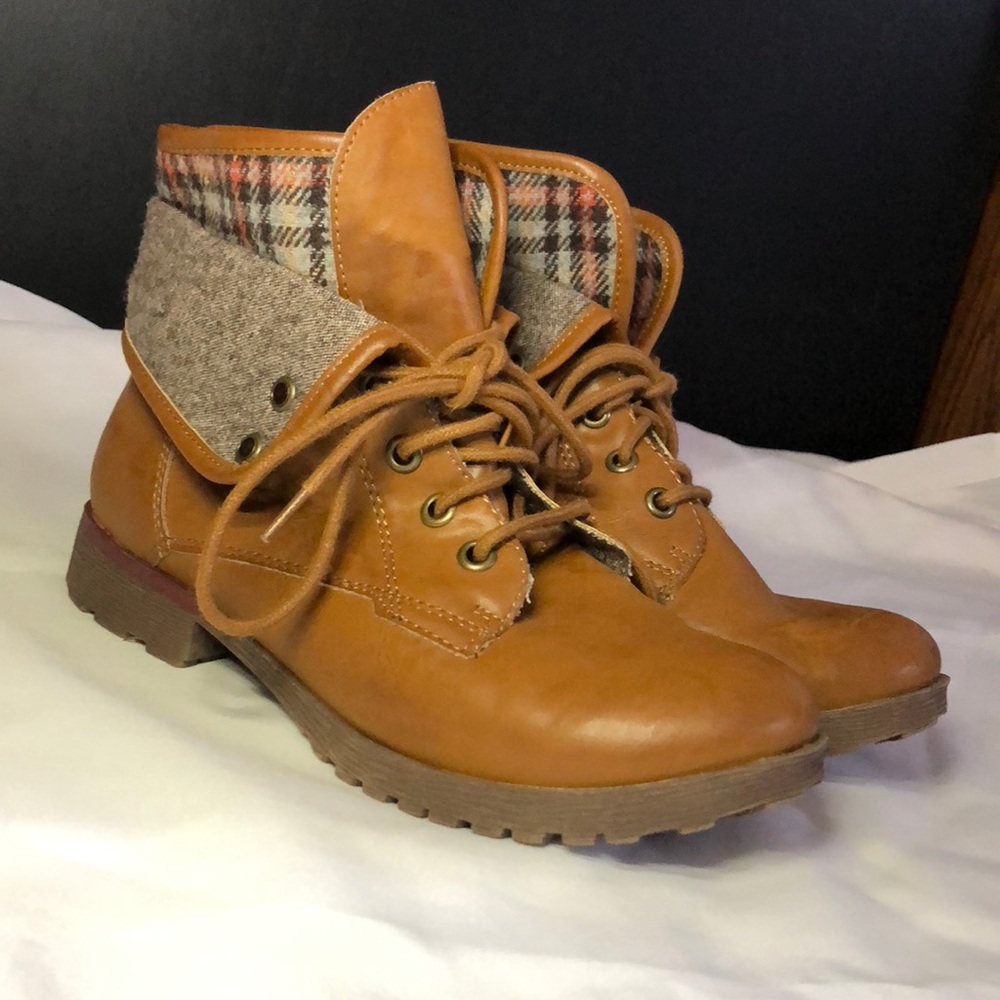 Brown booties